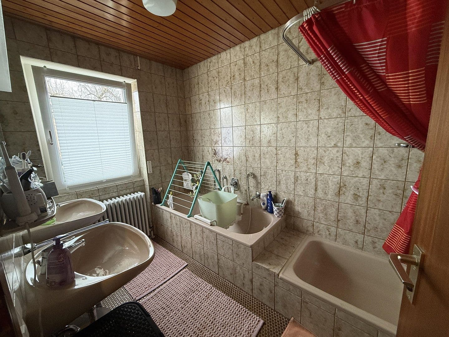 Prodej domu 383 m², pozemek 672 m², Auf der Gans 24, Stuttgart Sommerrain, Bádensko-Württembersko Prodej domu 383 m², pozemek 672 m², Auf der Gans 24, Stuttgart Sommerrain, Bádensko-Württembersko