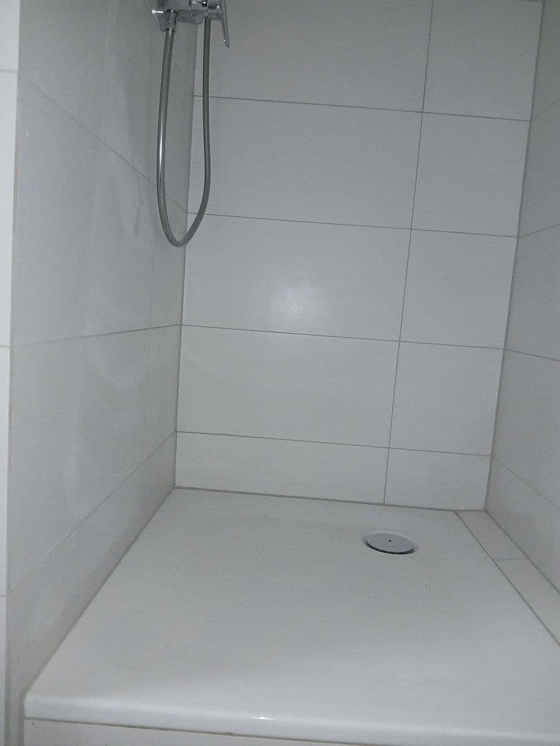 Pronájem bytu 1+1 30 m², Blaubeuren, Bádensko-Württembersko Pronájem bytu 1+1 30 m², Blaubeuren, Bádensko-Württembersko