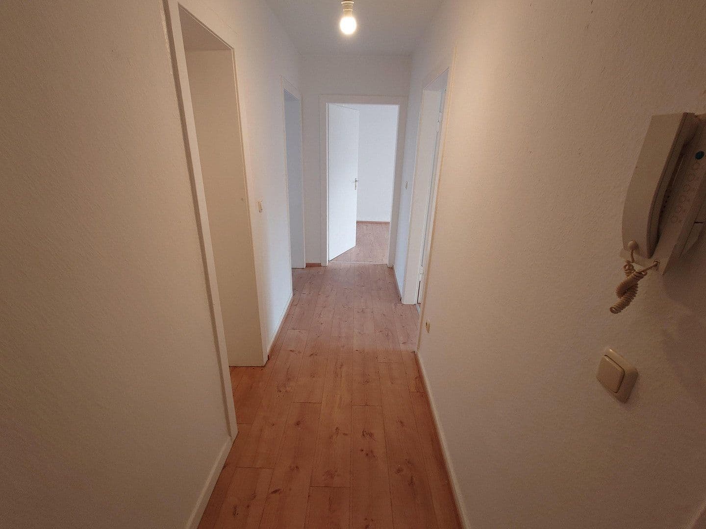 Pronájem bytu 3+1 55 m², Mechtildisstrasse 11, Essen, Severní Porýní-Vestfálsko Pronájem bytu 3+1 55 m², Mechtildisstrasse 11, Essen, Severní Porýní-Vestfálsko