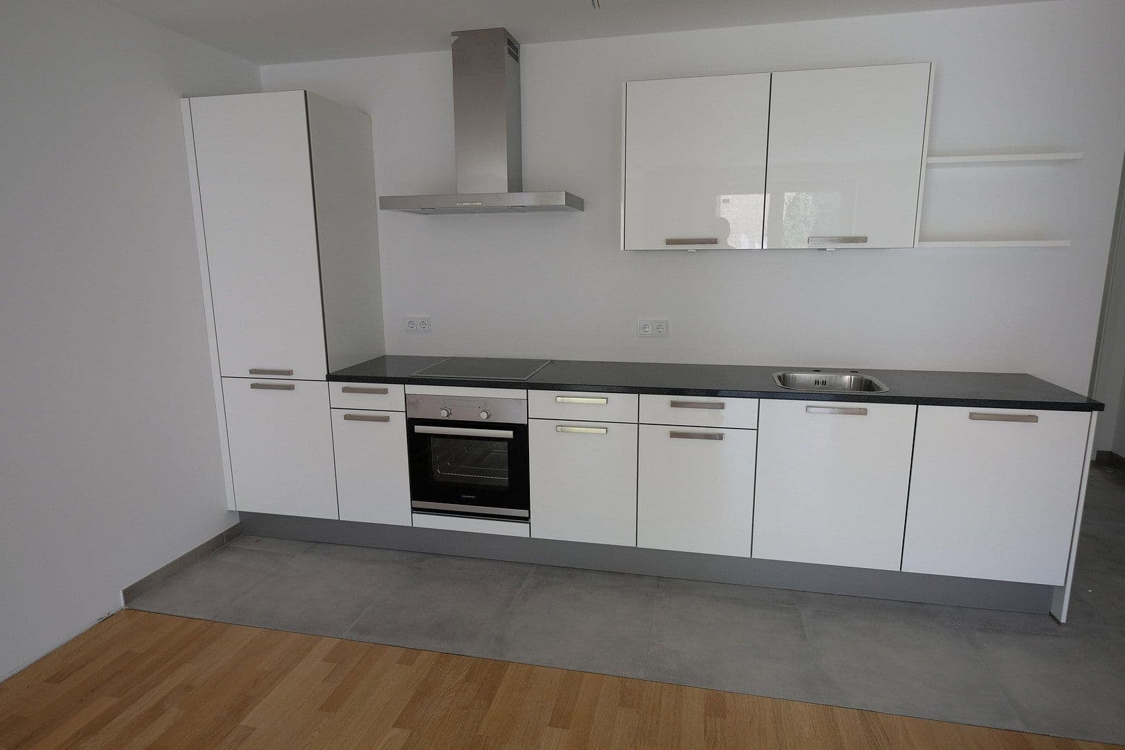 Pronájem bytu 2+1 62 m², Seilerstraße 7, Frankfurt am Main, Hessen Pronájem bytu 2+1 62 m², Seilerstraße 7, Frankfurt am Main, Hessen