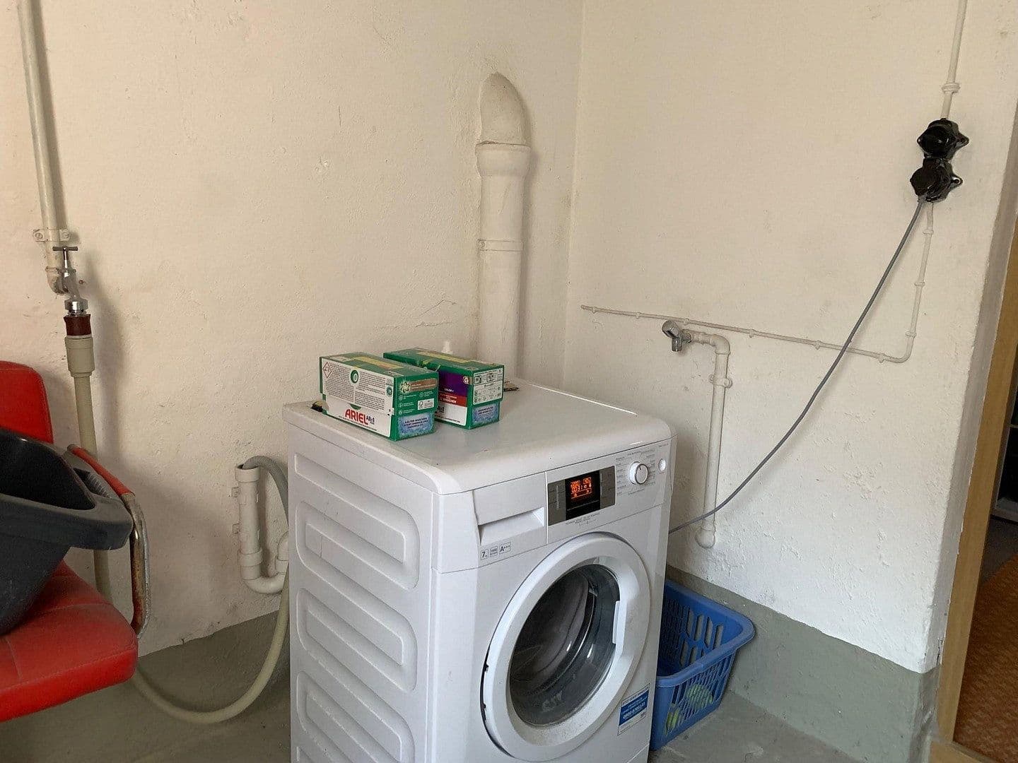 Prodej domu 105 m², pozemek 515 m², Oedheim, Bádensko-Württembersko Prodej domu 105 m², pozemek 515 m², Oedheim, Bádensko-Württembersko