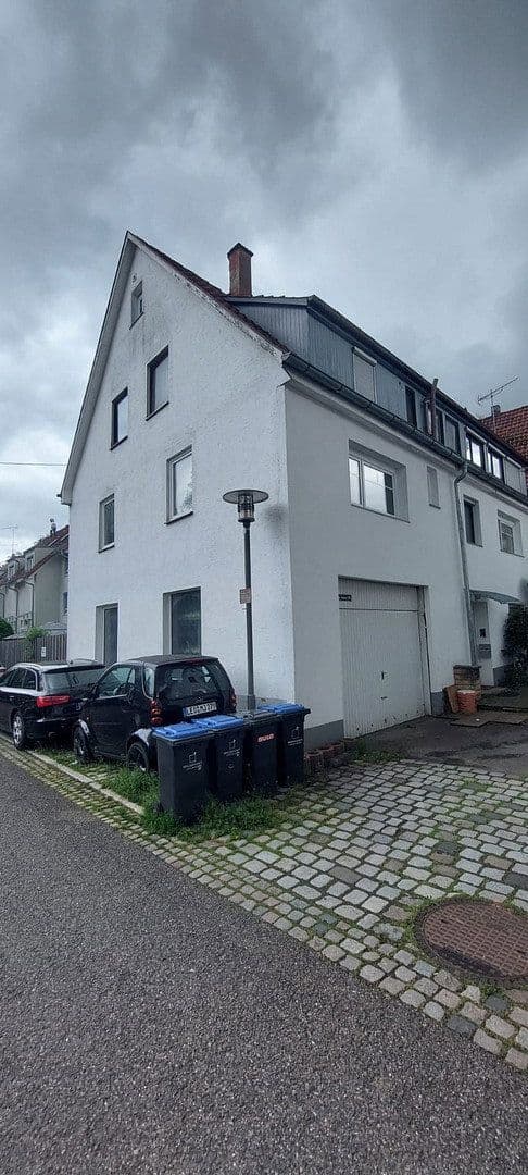 Pronájem bytu 1+1 12 m², Friedrich Ebertstraße 15, Sindelfingen, Bádensko-Württembersko Pronájem bytu 1+1 12 m², Friedrich Ebertstraße 15, Sindelfingen, Bádensko-Württembersko