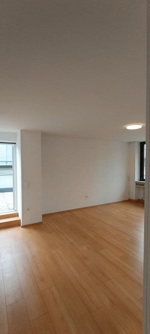 Pronájem bytu 4+1 125 m², Kleiner Exerzierplatz 4, Passau, Bavorsko Pronájem bytu 4+1 125 m², Kleiner Exerzierplatz 4, Passau, Bavorsko