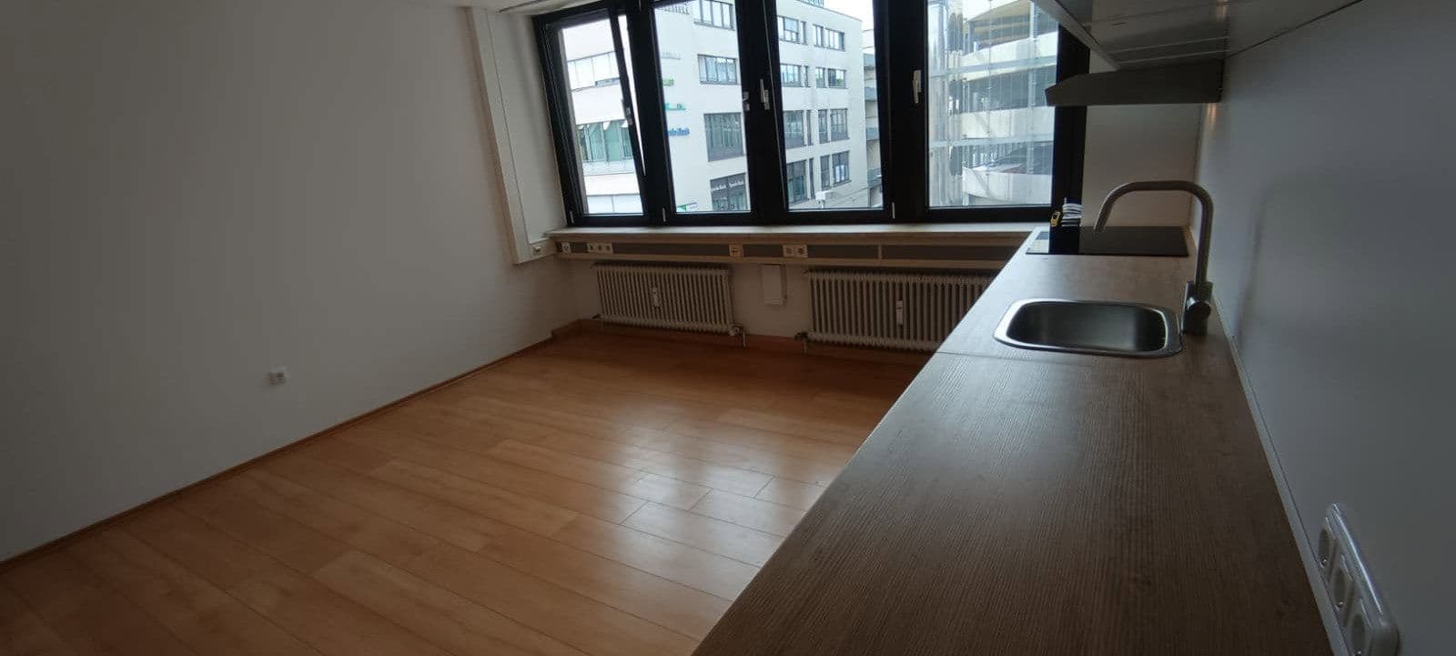 Pronájem bytu 4+1 125 m², Kleiner Exerzierplatz 4, Passau, Bavorsko Pronájem bytu 4+1 125 m², Kleiner Exerzierplatz 4, Passau, Bavorsko