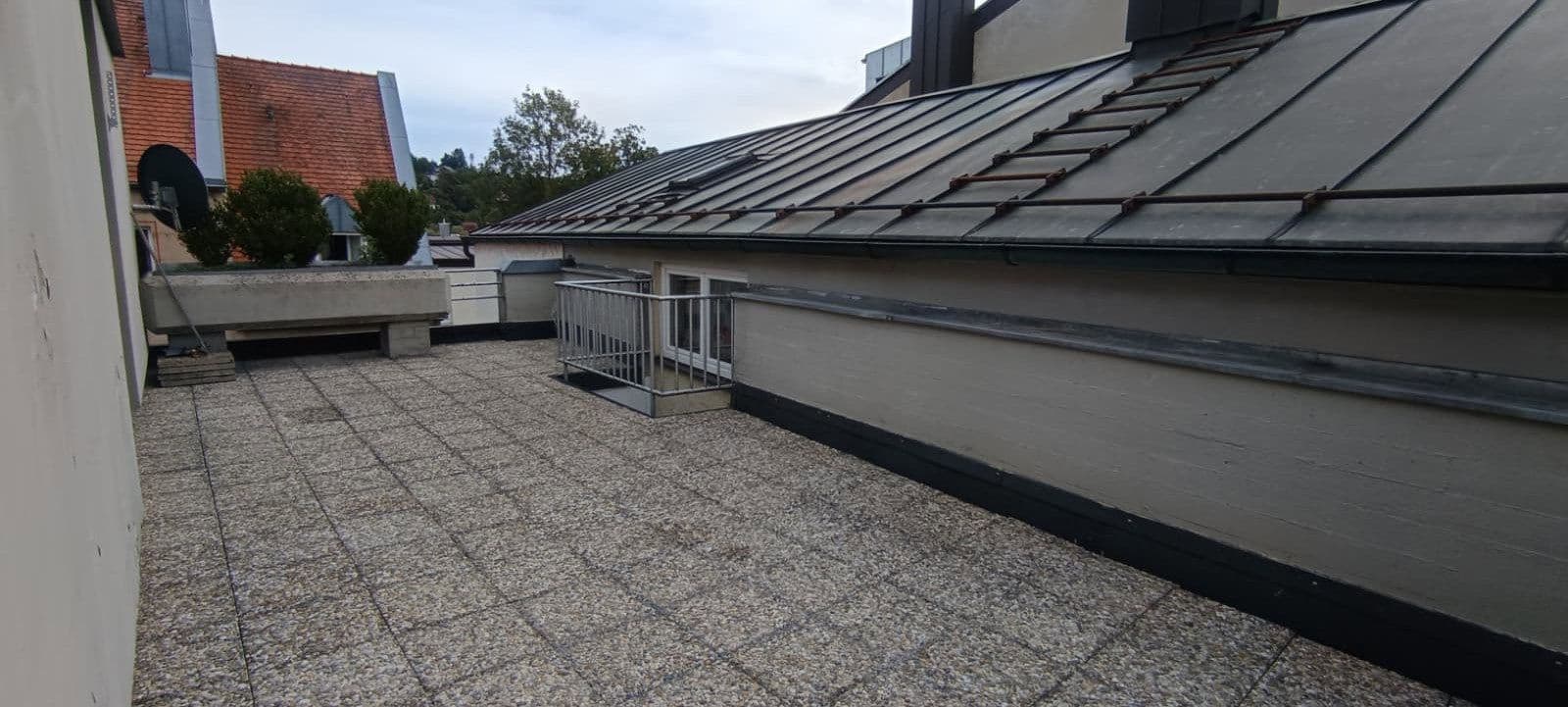 Pronájem bytu 4+1 125 m², Kleiner Exerzierplatz 4, Passau, Bavorsko Pronájem bytu 4+1 125 m², Kleiner Exerzierplatz 4, Passau, Bavorsko