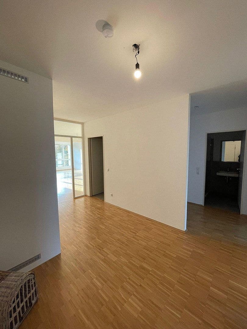 Pronájem bytu 3+kk 130 m², Köln, Severní Porýní-Vestfálsko Pronájem bytu 3+kk 130 m², Köln, Severní Porýní-Vestfálsko
