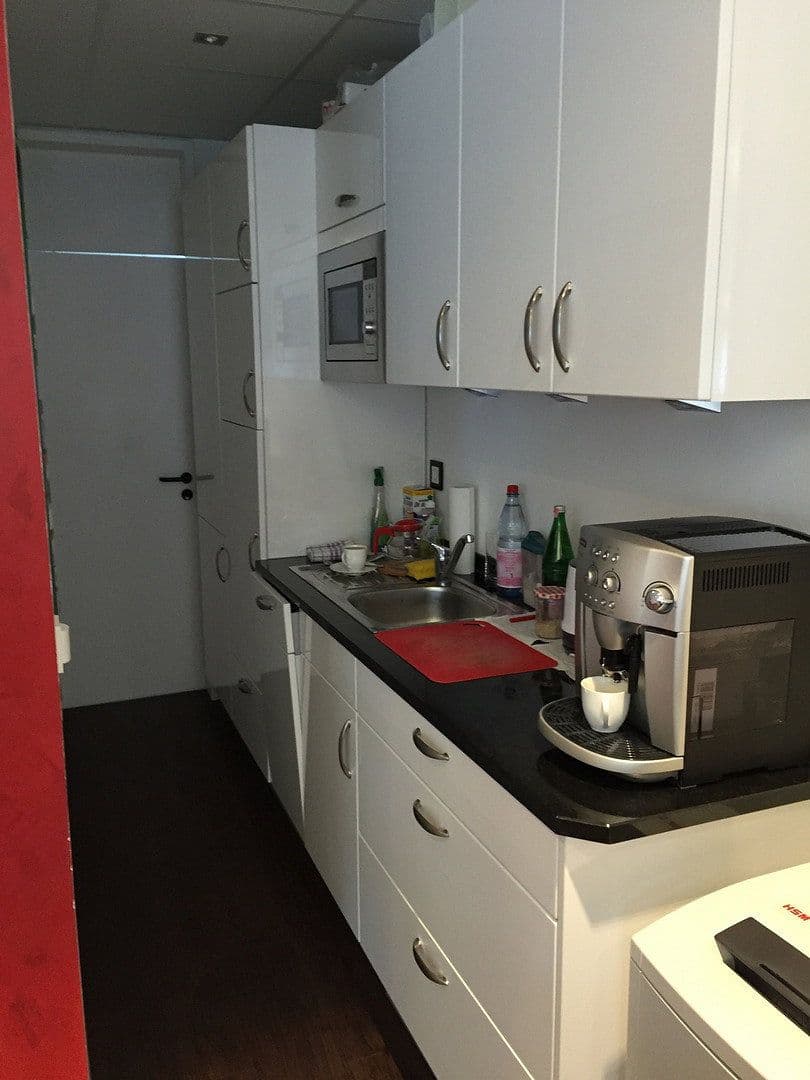 Pronájem kanceláře 101 m², Schweinfurt, Bavorsko Pronájem kanceláře 101 m², Schweinfurt, Bavorsko
