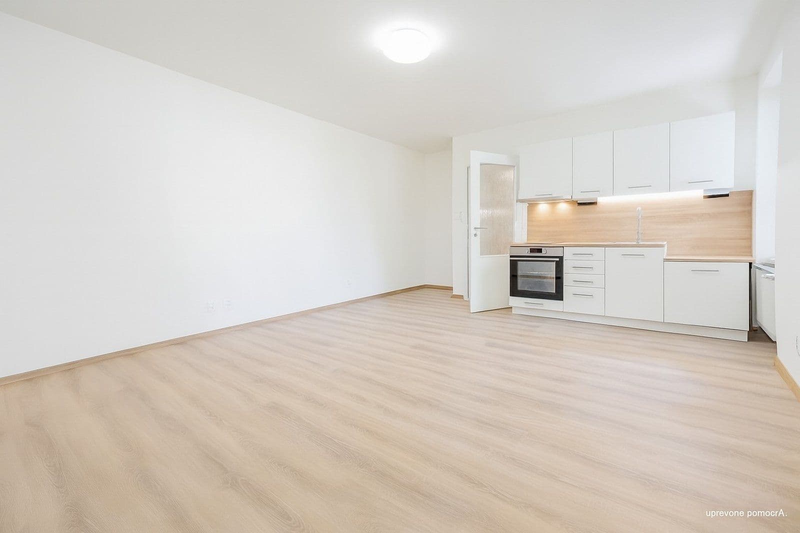 Pronájem bytu 1+kk 29 m², Dukelská, Havířov, Moravskoslezský kraj Pronájem bytu 1+kk 29 m², Dukelská, Havířov, Moravskoslezský kraj