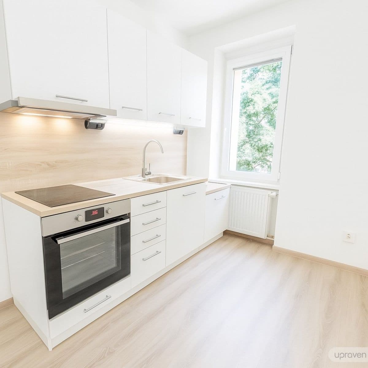 Pronájem bytu 1+kk 29 m², Dukelská, Havířov, Moravskoslezský kraj Pronájem bytu 1+kk 29 m², Dukelská, Havířov, Moravskoslezský kraj