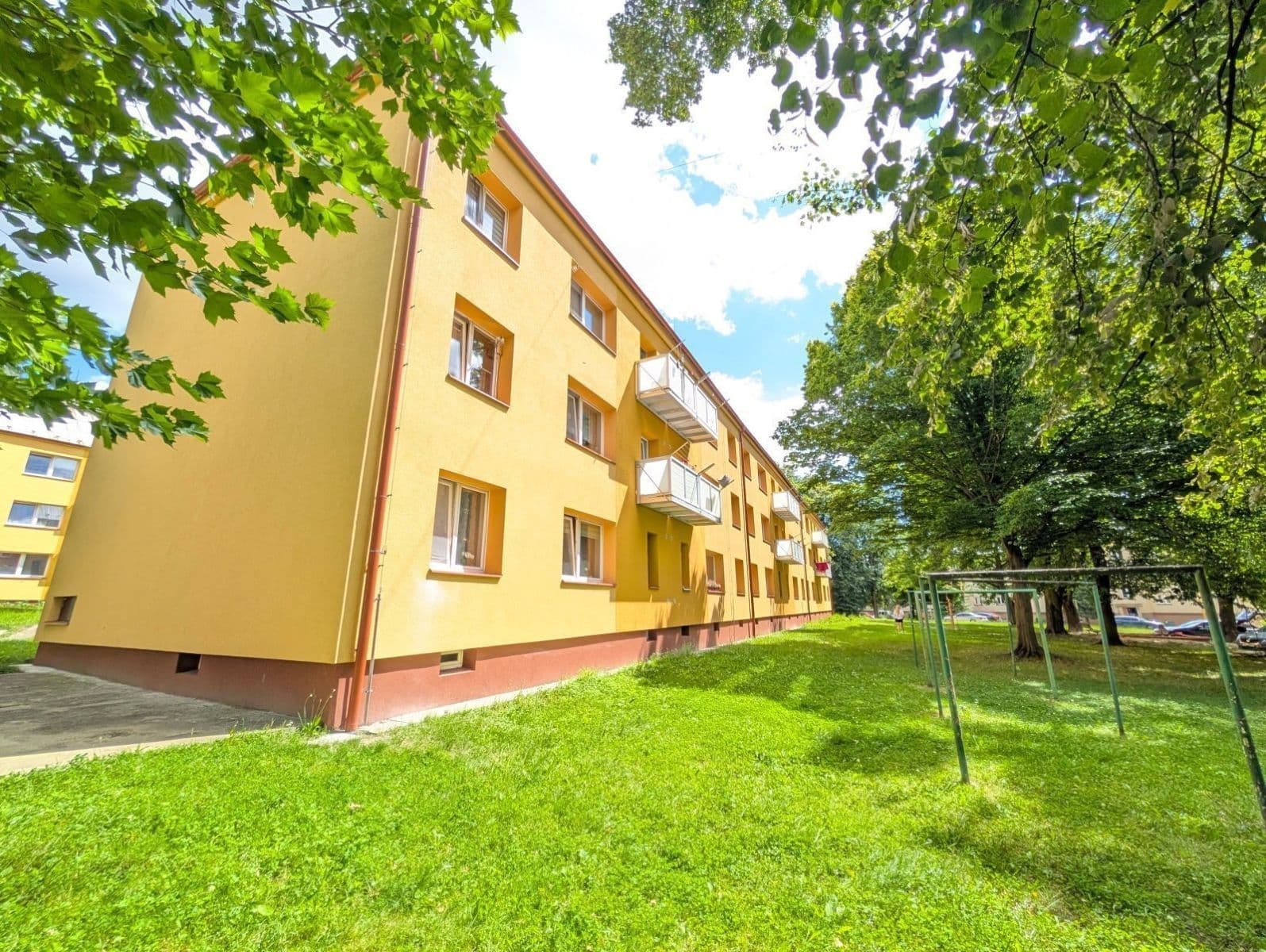 Pronájem bytu 1+kk 29 m², Dukelská, Havířov, Moravskoslezský kraj Pronájem bytu 1+kk 29 m², Dukelská, Havířov, Moravskoslezský kraj