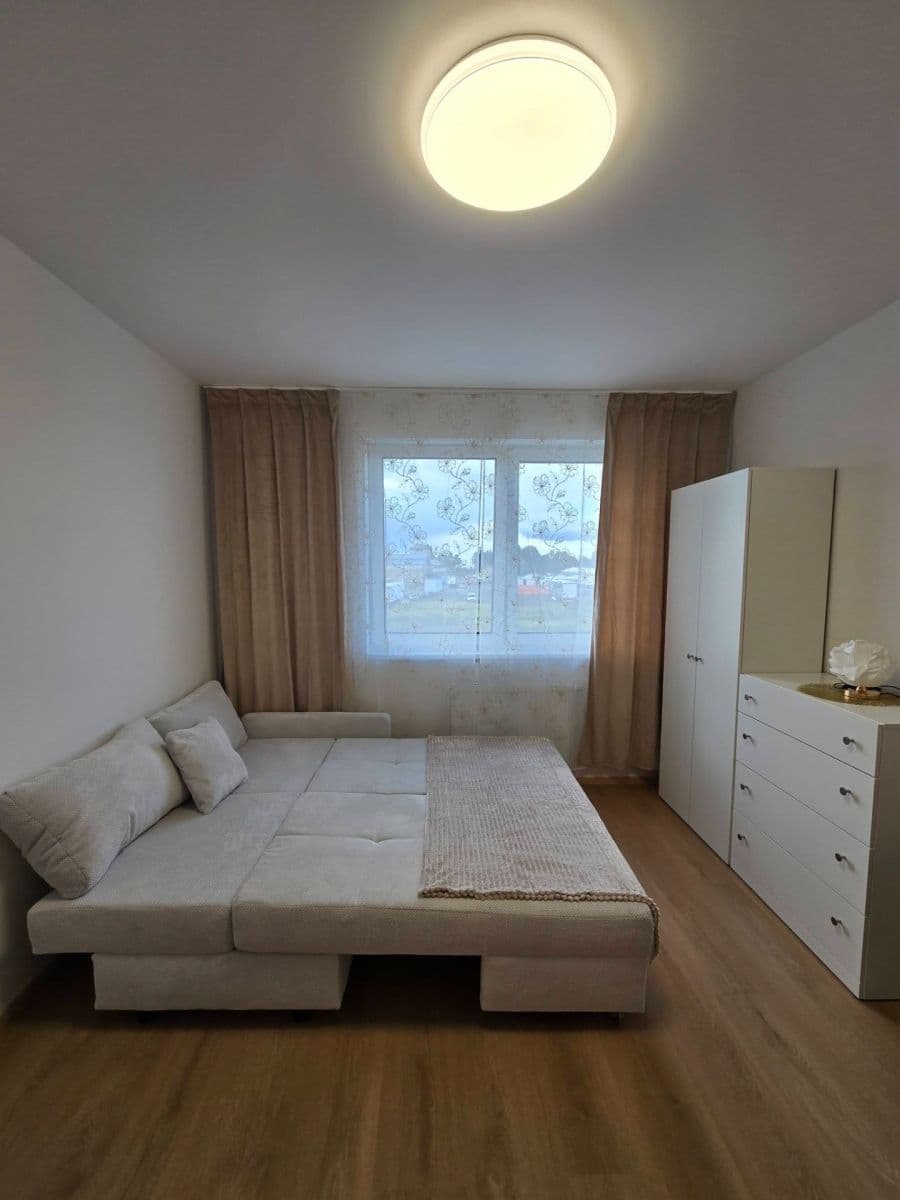 Pronájem bytu 1+kk 26 m², Za Novákovou zahradou, Praha, Praha Pronájem bytu 1+kk 26 m², Za Novákovou zahradou, Praha, Praha