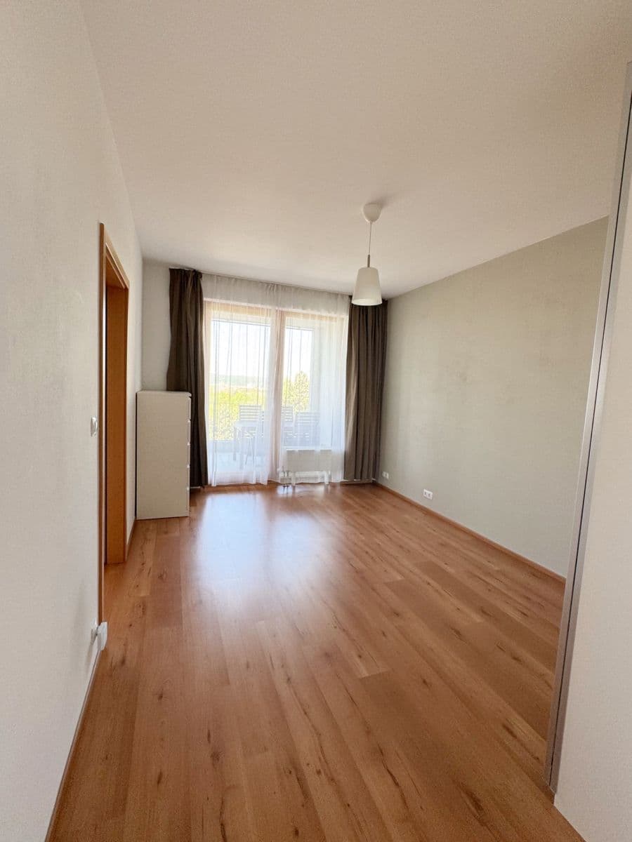 Pronájem bytu 2+kk 62 m², Generála Šišky, Praha, Praha Pronájem bytu 2+kk 62 m², Generála Šišky, Praha, Praha