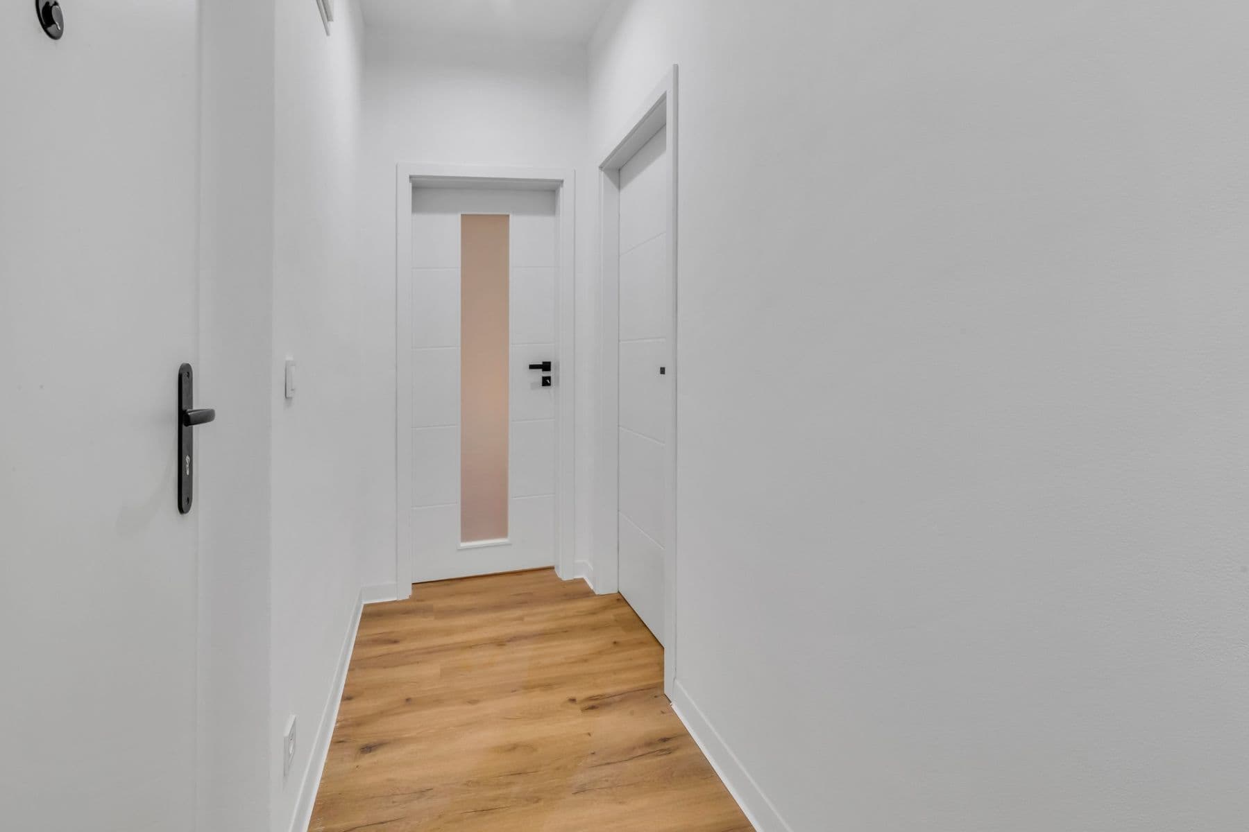 Prodej bytu 112 m², Varšavská, Karlovy Vary, Karlovarský kraj Prodej bytu 112 m², Varšavská, Karlovy Vary, Karlovarský kraj