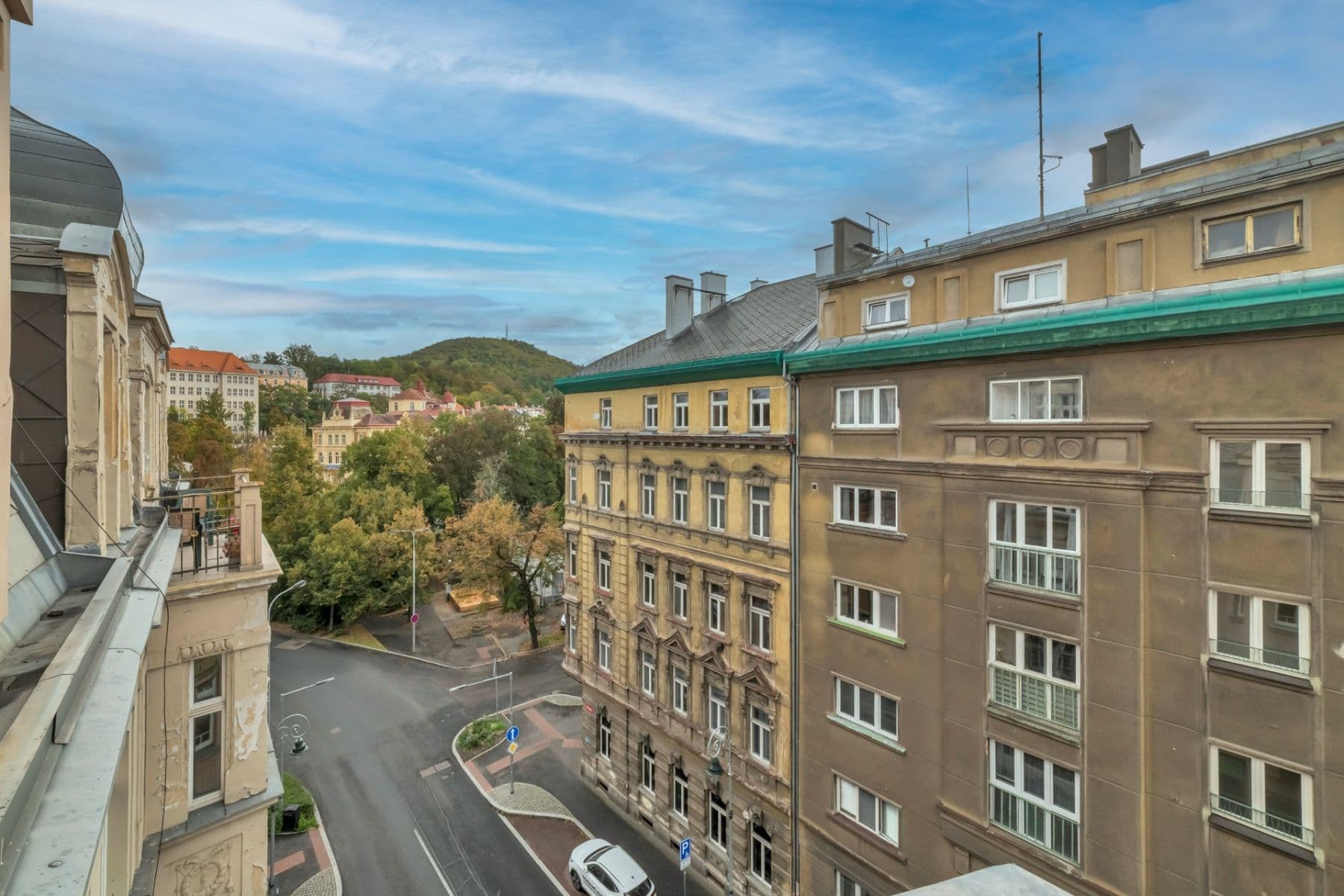 Prodej bytu 112 m², Varšavská, Karlovy Vary, Karlovarský kraj Prodej bytu 112 m², Varšavská, Karlovy Vary, Karlovarský kraj