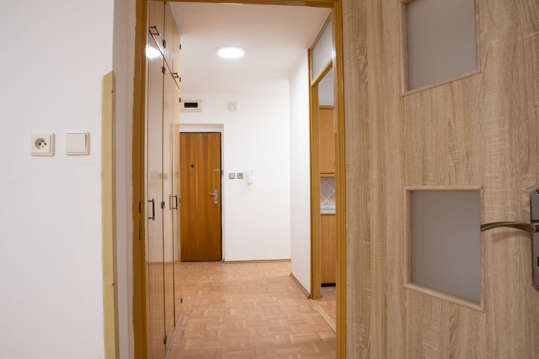 Pronájem bytu 3+1 81 m², Nádražní, Milevsko, Jihočeský kraj Pronájem bytu 3+1 81 m², Nádražní, Milevsko, Jihočeský kraj