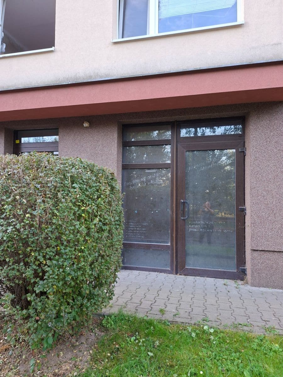 Pronájem nebytového prostoru 11 m², Ohradní, Praha, Praha Pronájem nebytového prostoru 11 m², Ohradní, Praha, Praha