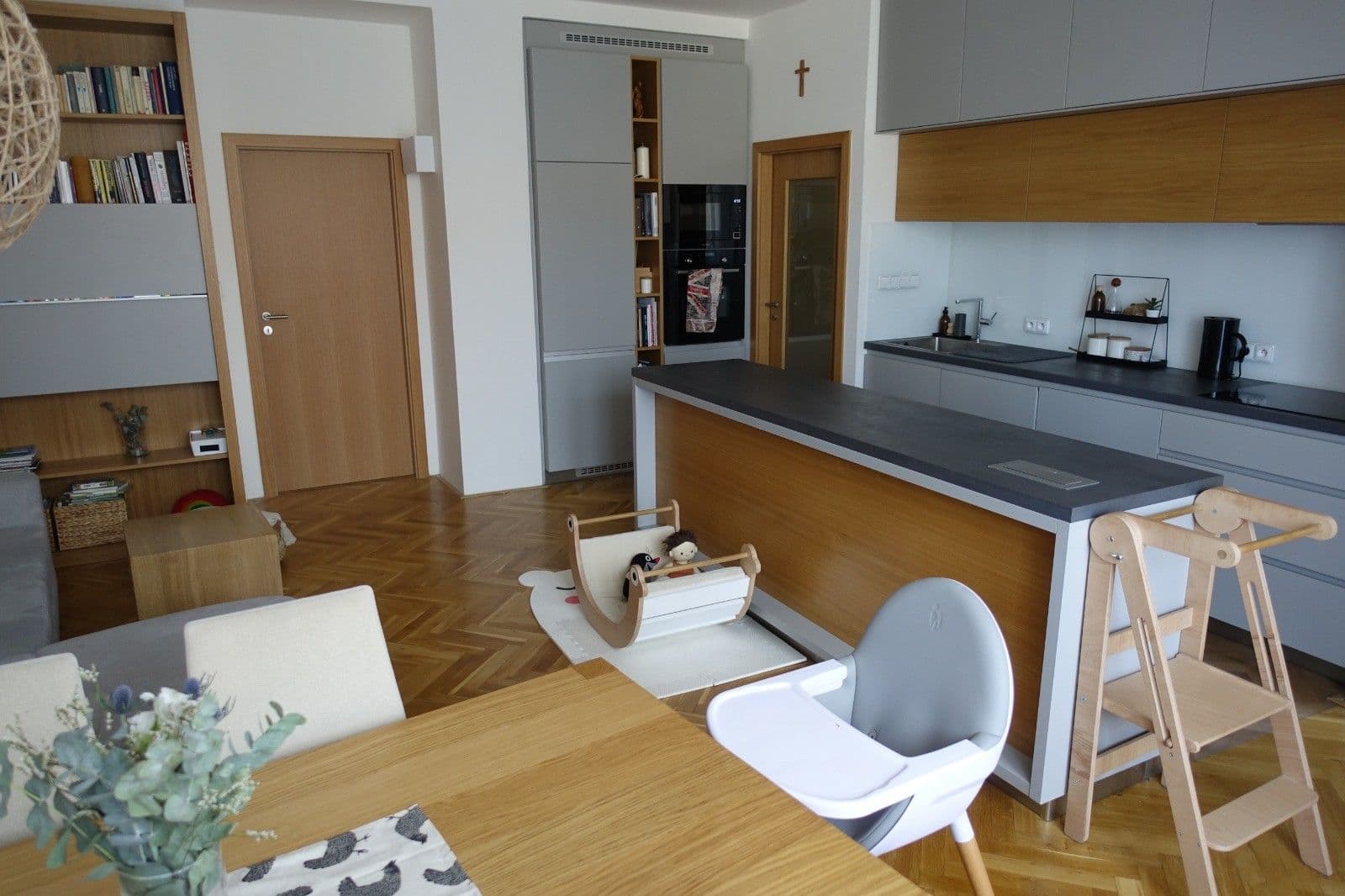 Pronájem bytu 3+kk 77 m², Špitálka, Brno, Jihomoravský kraj Pronájem bytu 3+kk 77 m², Špitálka, Brno, Jihomoravský kraj