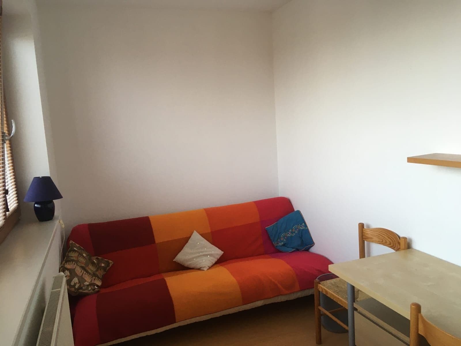 Pronájem bytu 3+kk 56 m², Tyršovo nám., Roztoky, Středočeský kraj Pronájem bytu 3+kk 56 m², Tyršovo nám., Roztoky, Středočeský kraj