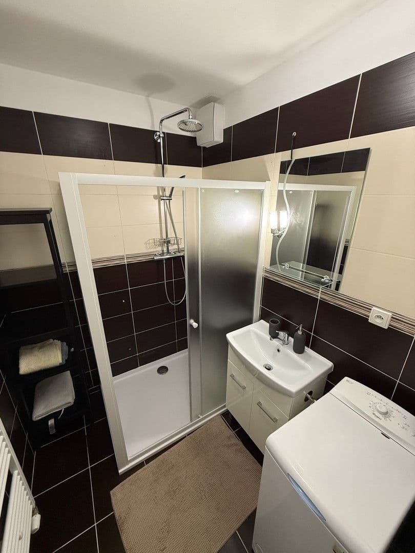 Pronájem bytu 2+kk 50 m², Hlavná, Nová Dedinka, Bratislavský kraj Pronájem bytu 2+kk 50 m², Hlavná, Nová Dedinka, Bratislavský kraj