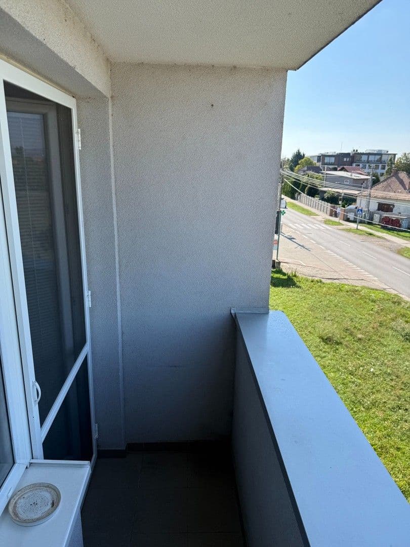 Pronájem bytu 2+kk 50 m², Hlavná, Nová Dedinka, Bratislavský kraj Pronájem bytu 2+kk 50 m², Hlavná, Nová Dedinka, Bratislavský kraj