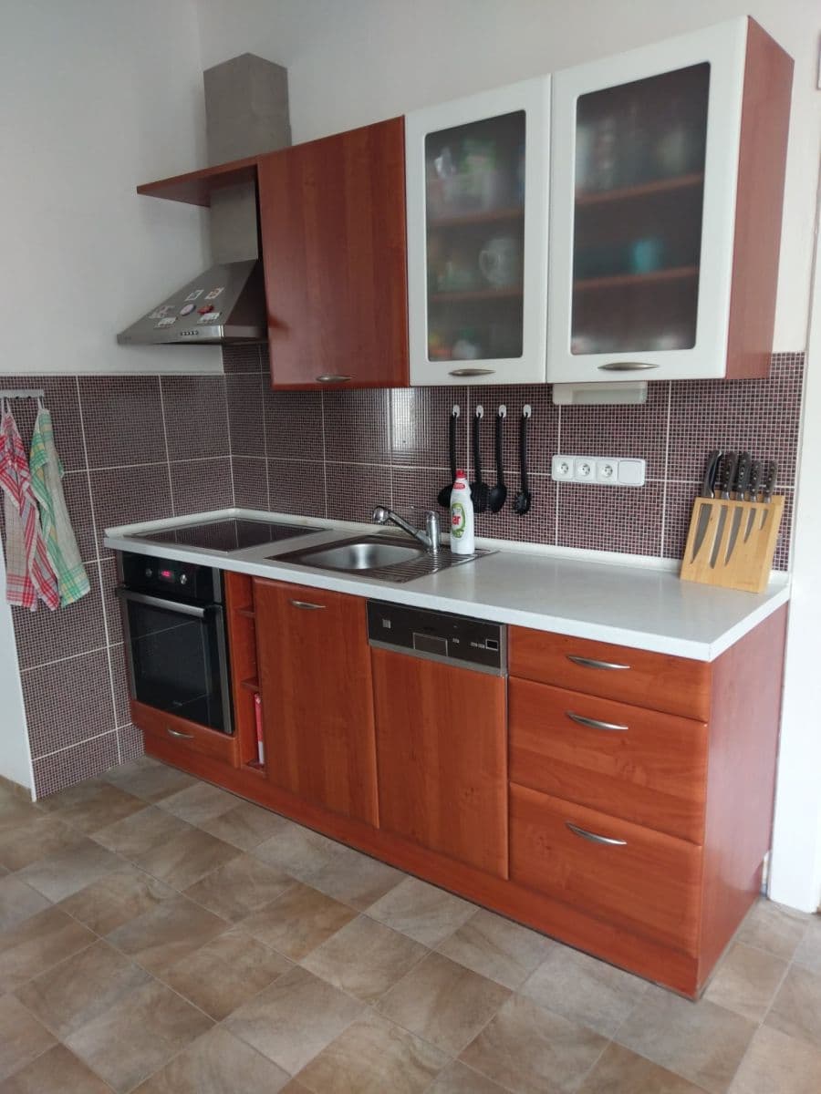 Pronájem bytu 1+1 43 m², Špitálská, Praha, Praha Pronájem bytu 1+1 43 m², Špitálská, Praha, Praha