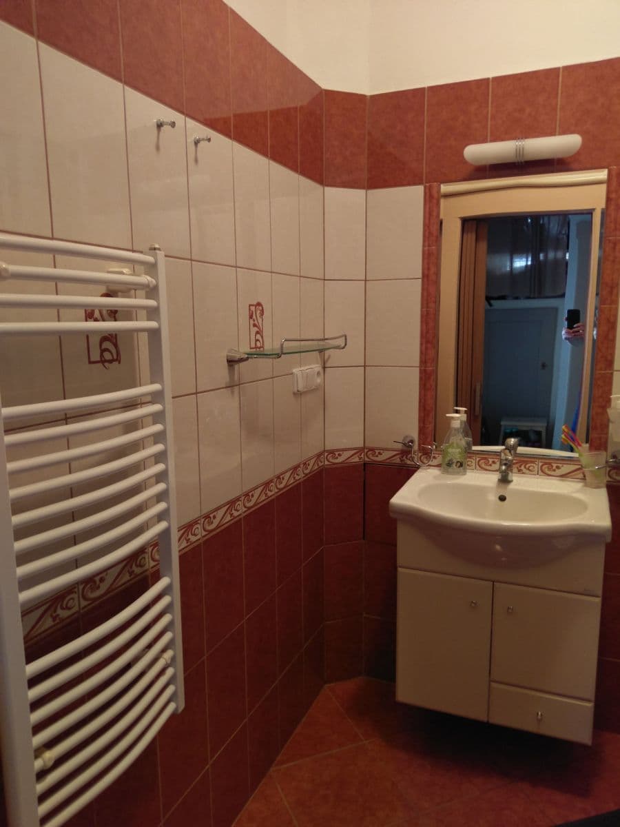 Pronájem bytu 1+1 43 m², Špitálská, Praha, Praha Pronájem bytu 1+1 43 m², Špitálská, Praha, Praha