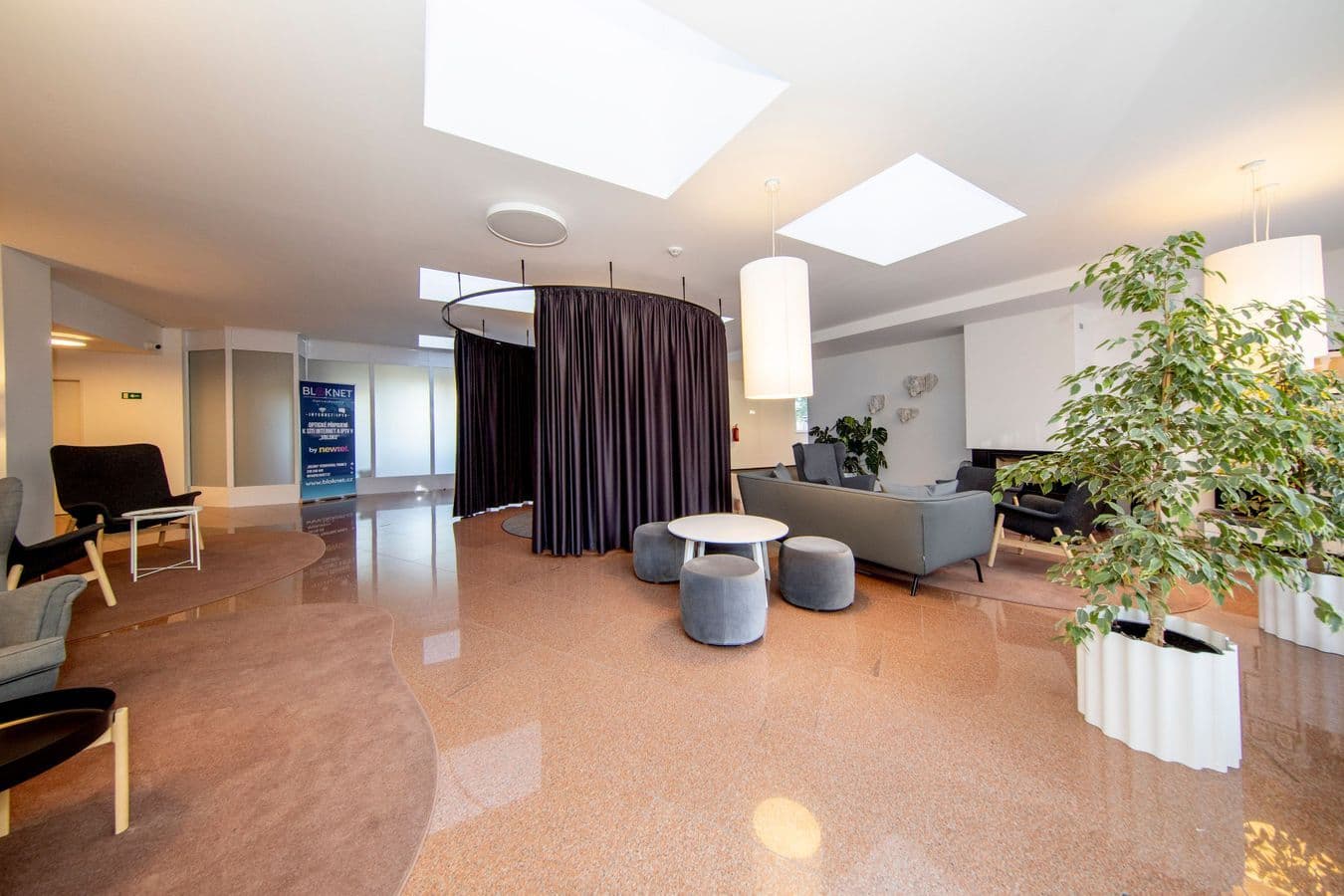 Pronájem bytu 1+kk 27 m², Peroutkova, Praha, Praha Pronájem bytu 1+kk 27 m², Peroutkova, Praha, Praha