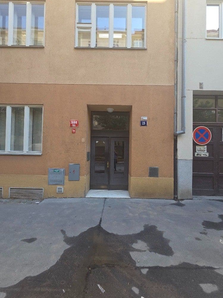 Pronájem nebytového prostoru 124 m², Křišťanova, Praha, Praha Pronájem nebytového prostoru 124 m², Křišťanova, Praha, Praha