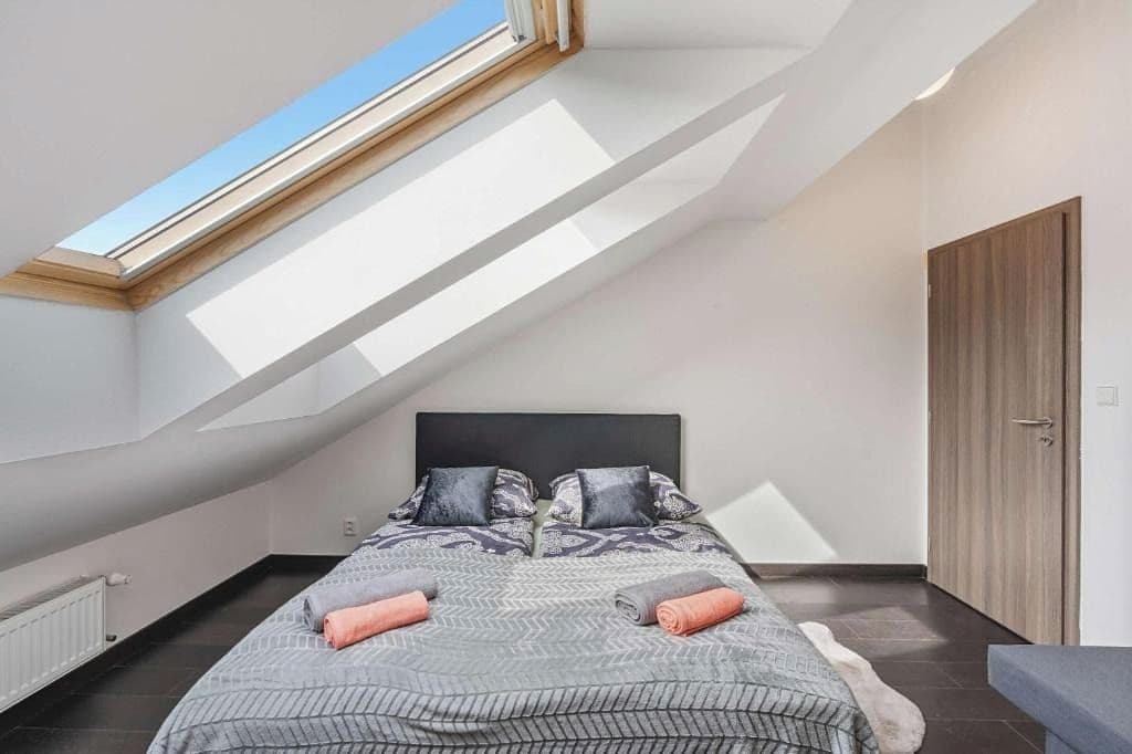 Pronájem bytu 3+kk 145 m², Košická, Praha, Praha Pronájem bytu 3+kk 145 m², Košická, Praha, Praha