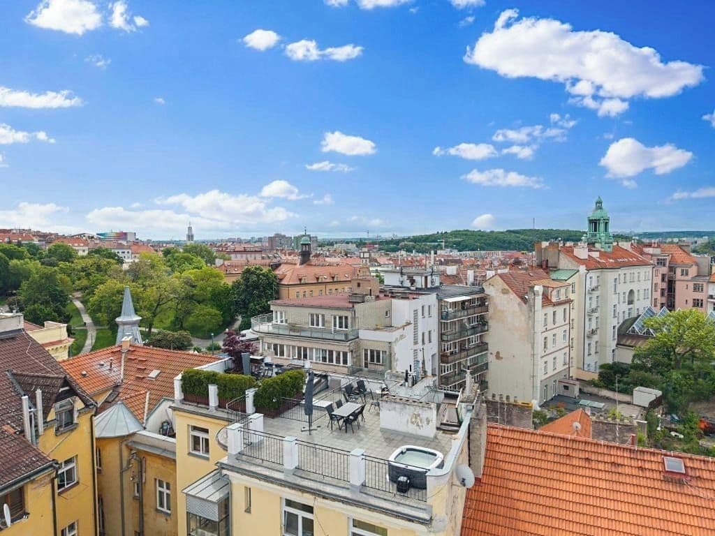 Pronájem bytu 3+kk 145 m², Košická, Praha, Praha Pronájem bytu 3+kk 145 m², Košická, Praha, Praha