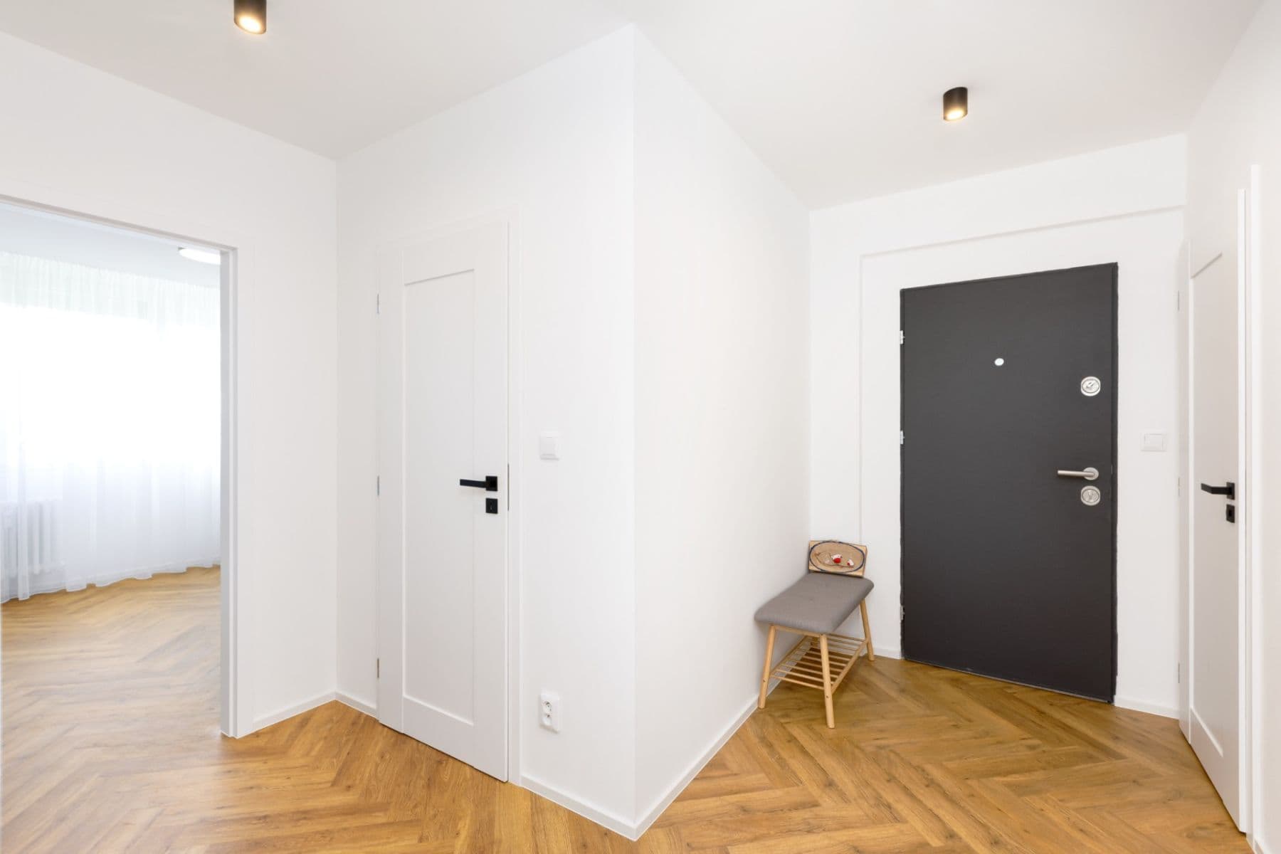 Prodej bytu 3+1 83 m², 17. listopadu, Mladá Boleslav, Středočeský kraj Prodej bytu 3+1 83 m², 17. listopadu, Mladá Boleslav, Středočeský kraj