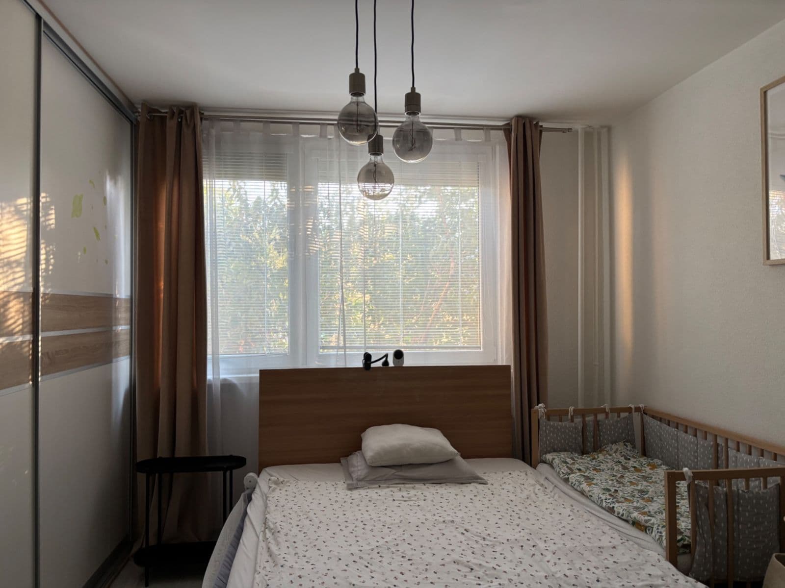 Pronájem bytu 2+1 52 m², Medveďovej, Petržalka, Bratislavský kraj Pronájem bytu 2+1 52 m², Medveďovej, Petržalka, Bratislavský kraj