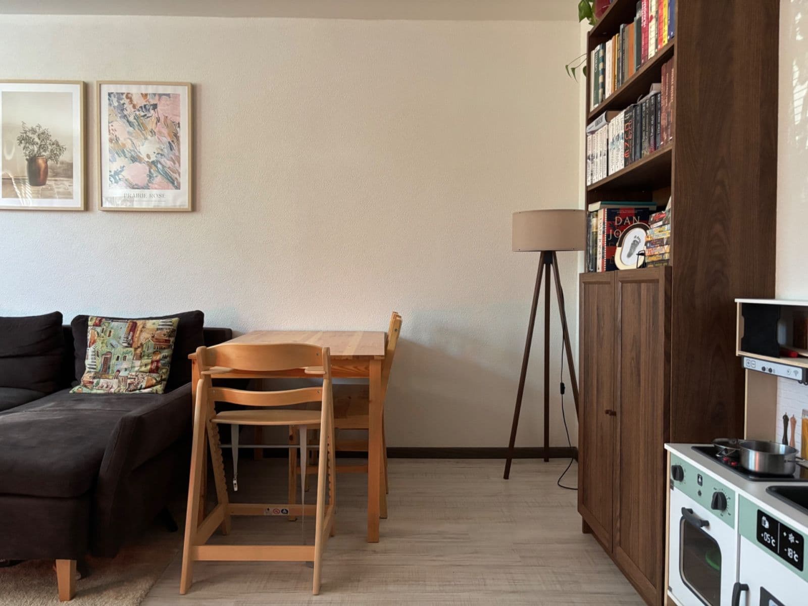 Pronájem bytu 2+1 52 m², Medveďovej, Petržalka, Bratislavský kraj Pronájem bytu 2+1 52 m², Medveďovej, Petržalka, Bratislavský kraj