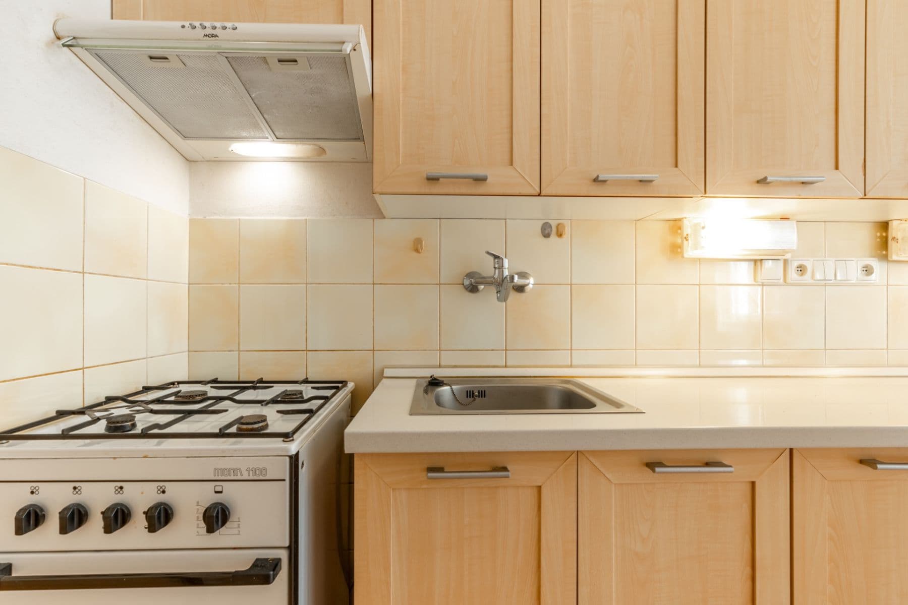 Prodej bytu 2+1 60 m², Hraniční, Olomouc, Olomoucký kraj Prodej bytu 2+1 60 m², Hraniční, Olomouc, Olomoucký kraj