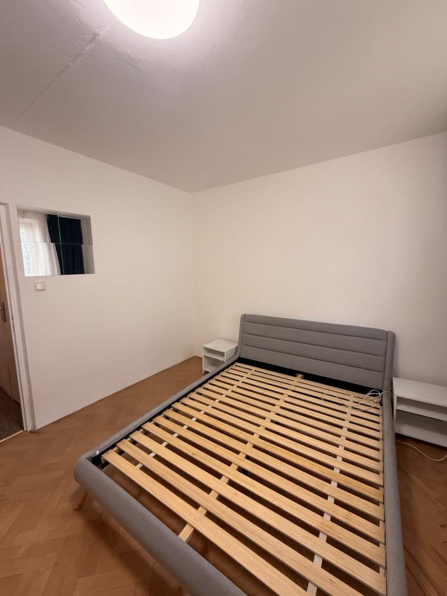 Pronájem bytu 2+1 47 m², Pionýrská, Olomouc, Olomoucký kraj Pronájem bytu 2+1 47 m², Pionýrská, Olomouc, Olomoucký kraj