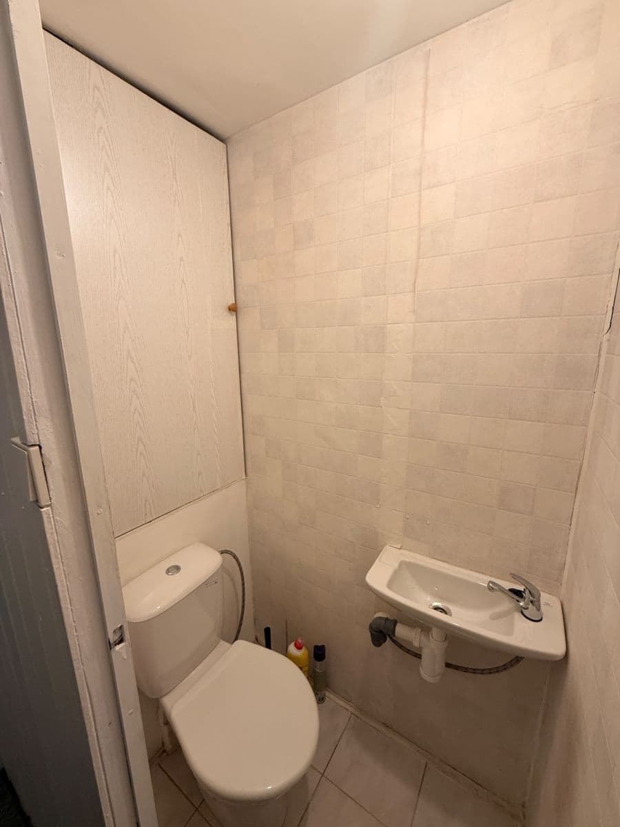 Pronájem bytu 2+1 47 m², Pionýrská, Olomouc, Olomoucký kraj Pronájem bytu 2+1 47 m², Pionýrská, Olomouc, Olomoucký kraj