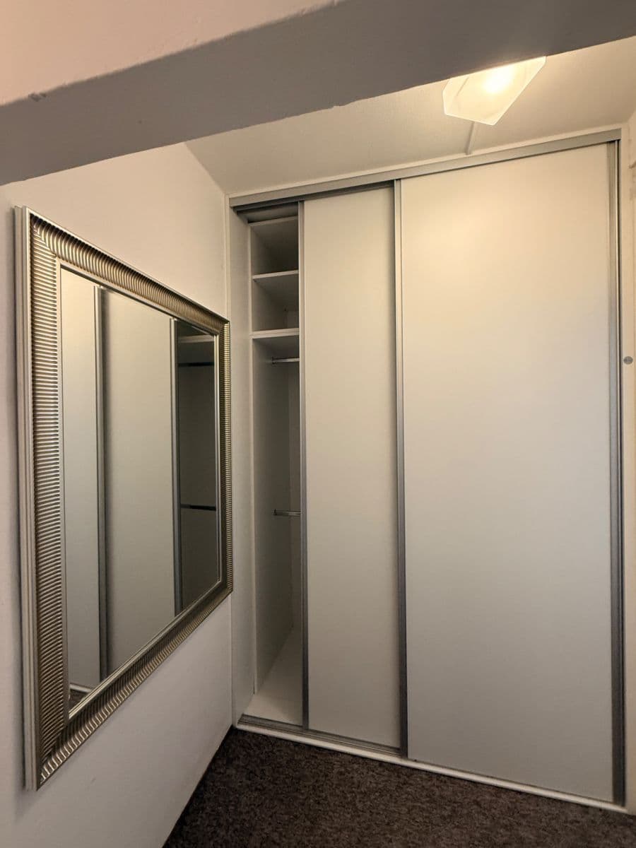 Pronájem bytu 2+1 47 m², Pionýrská, Olomouc, Olomoucký kraj Pronájem bytu 2+1 47 m², Pionýrská, Olomouc, Olomoucký kraj