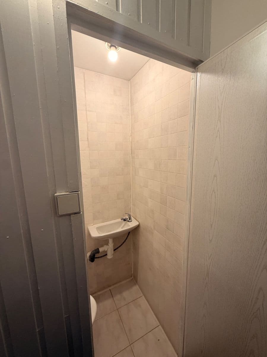 Pronájem bytu 2+1 47 m², Pionýrská, Olomouc, Olomoucký kraj Pronájem bytu 2+1 47 m², Pionýrská, Olomouc, Olomoucký kraj