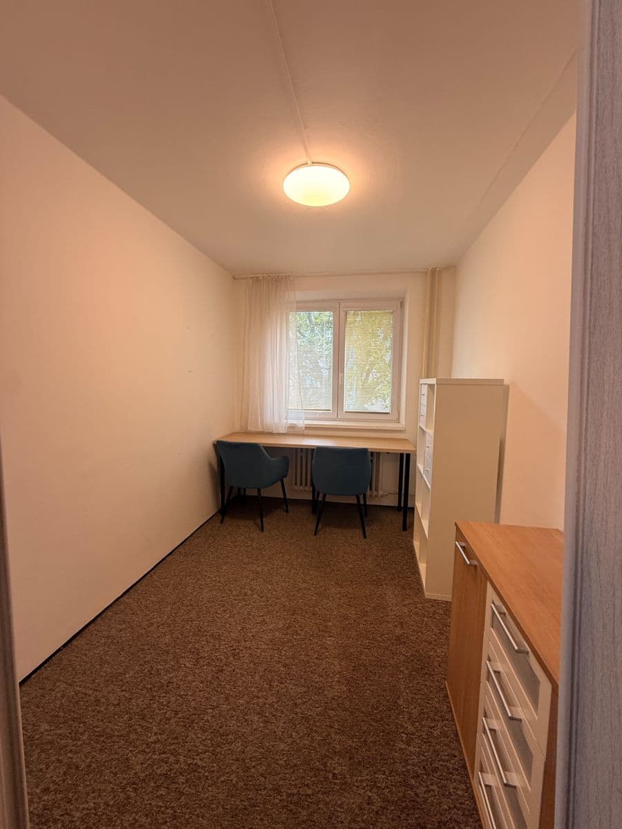 Pronájem bytu 2+1 47 m², Pionýrská, Olomouc, Olomoucký kraj Pronájem bytu 2+1 47 m², Pionýrská, Olomouc, Olomoucký kraj