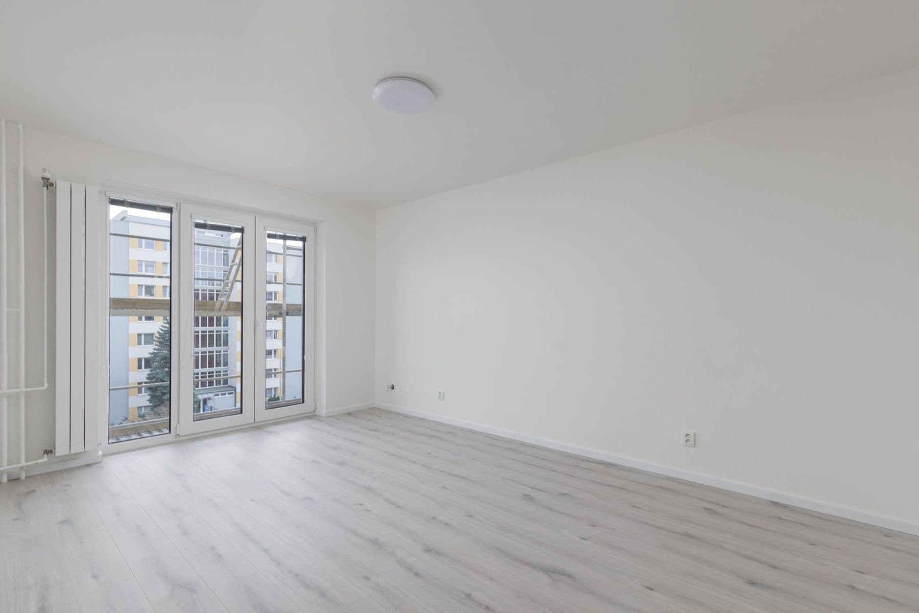 Pronájem bytu 2+1 53 m², Hostýnská, Praha, Praha Pronájem bytu 2+1 53 m², Hostýnská, Praha, Praha