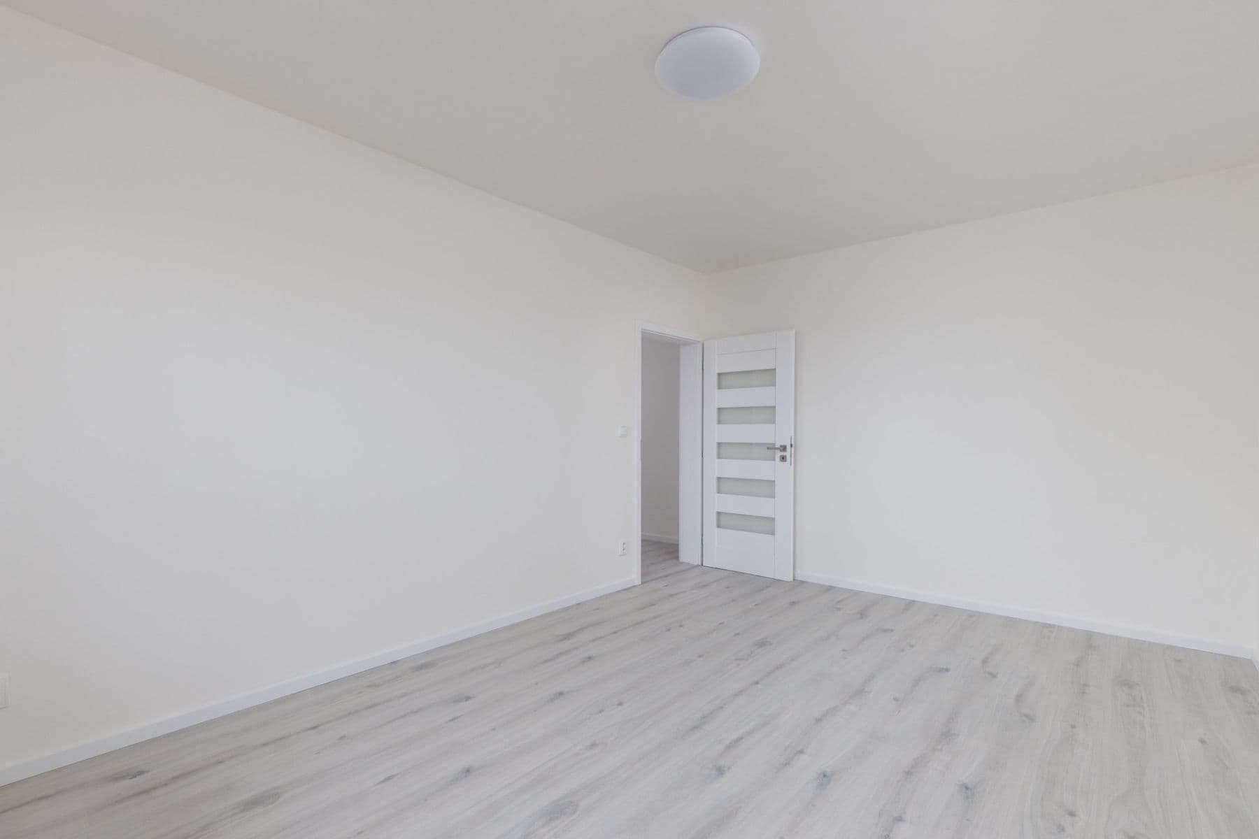 Pronájem bytu 2+1 53 m², Hostýnská, Praha, Praha Pronájem bytu 2+1 53 m², Hostýnská, Praha, Praha