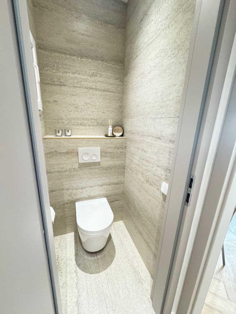 Prodej bytu 2+kk 48 m², Nad Kajetánkou, Praha, Praha Prodej bytu 2+kk 48 m², Nad Kajetánkou, Praha, Praha