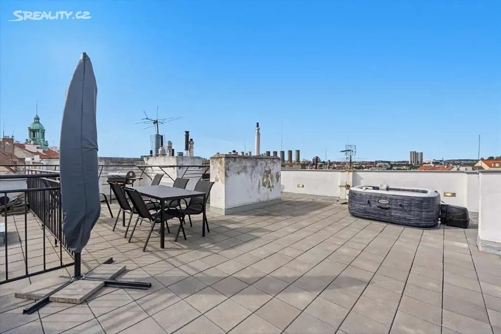 Pronájem bytu 145 m², Košická, Praha, Praha Pronájem bytu 145 m², Košická, Praha, Praha