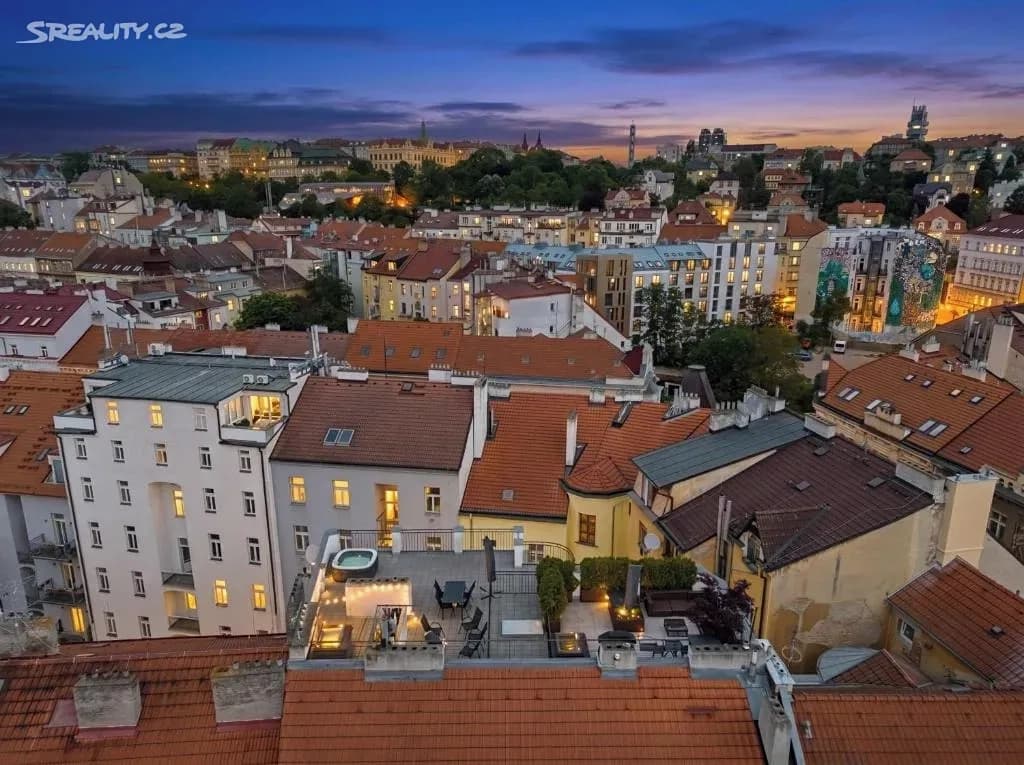Pronájem bytu 145 m², Košická, Praha, Praha Pronájem bytu 145 m², Košická, Praha, Praha