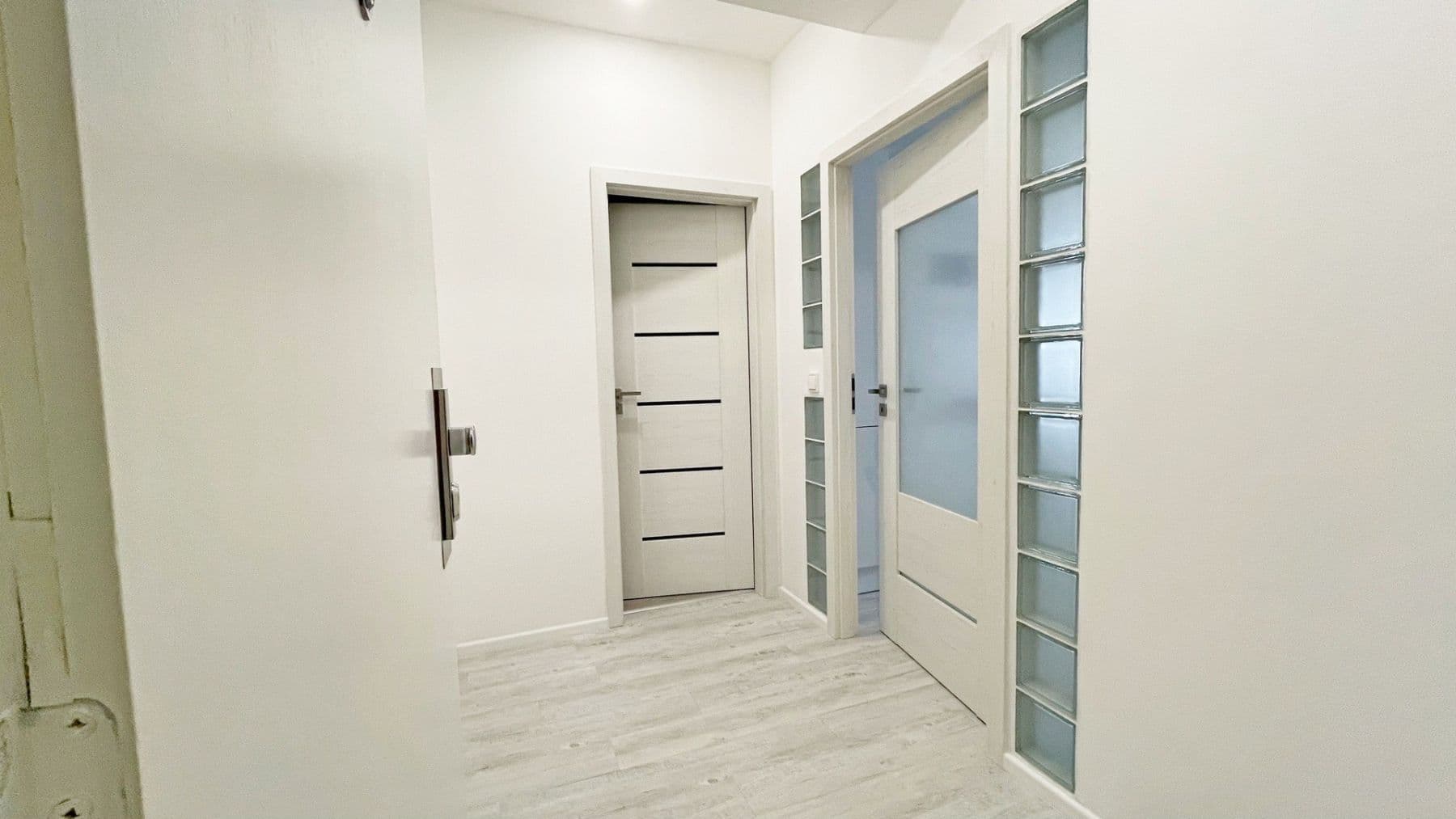 Prodej bytu 2+kk 42 m², Sokolovská, Praha, Praha Prodej bytu 2+kk 42 m², Sokolovská, Praha, Praha