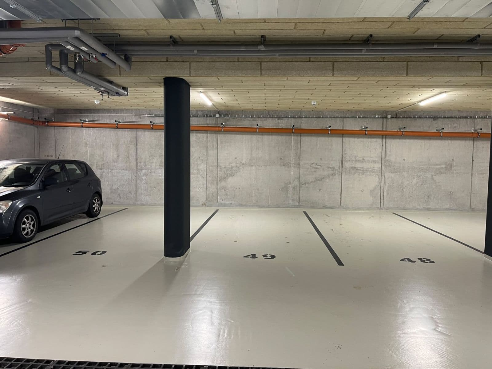 Pronájem garáže 13 m², Prokopa Velikého, Český Brod, Středočeský kraj Pronájem garáže 13 m², Prokopa Velikého, Český Brod, Středočeský kraj