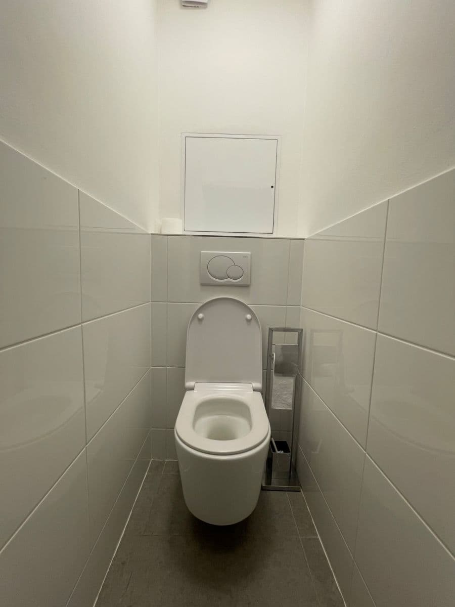 Pronájem bytu 2+1 69 m², Krčská, Praha, Praha Pronájem bytu 2+1 69 m², Krčská, Praha, Praha