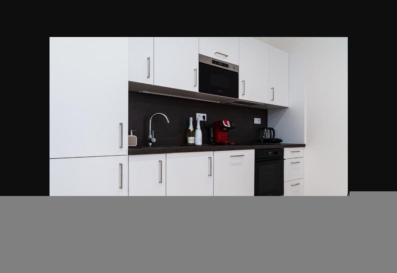 Pronájem bytu 2+1 124 m², Albrightové, Praha, Praha Pronájem bytu 2+1 124 m², Albrightové, Praha, Praha