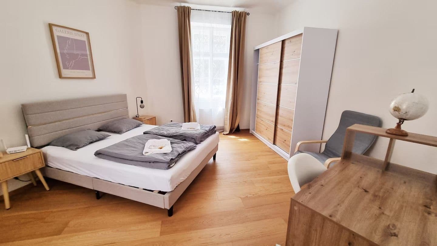 Pronájem bytu 3+1 74 m², Na Neklance, Praha, Praha Pronájem bytu 3+1 74 m², Na Neklance, Praha, Praha
