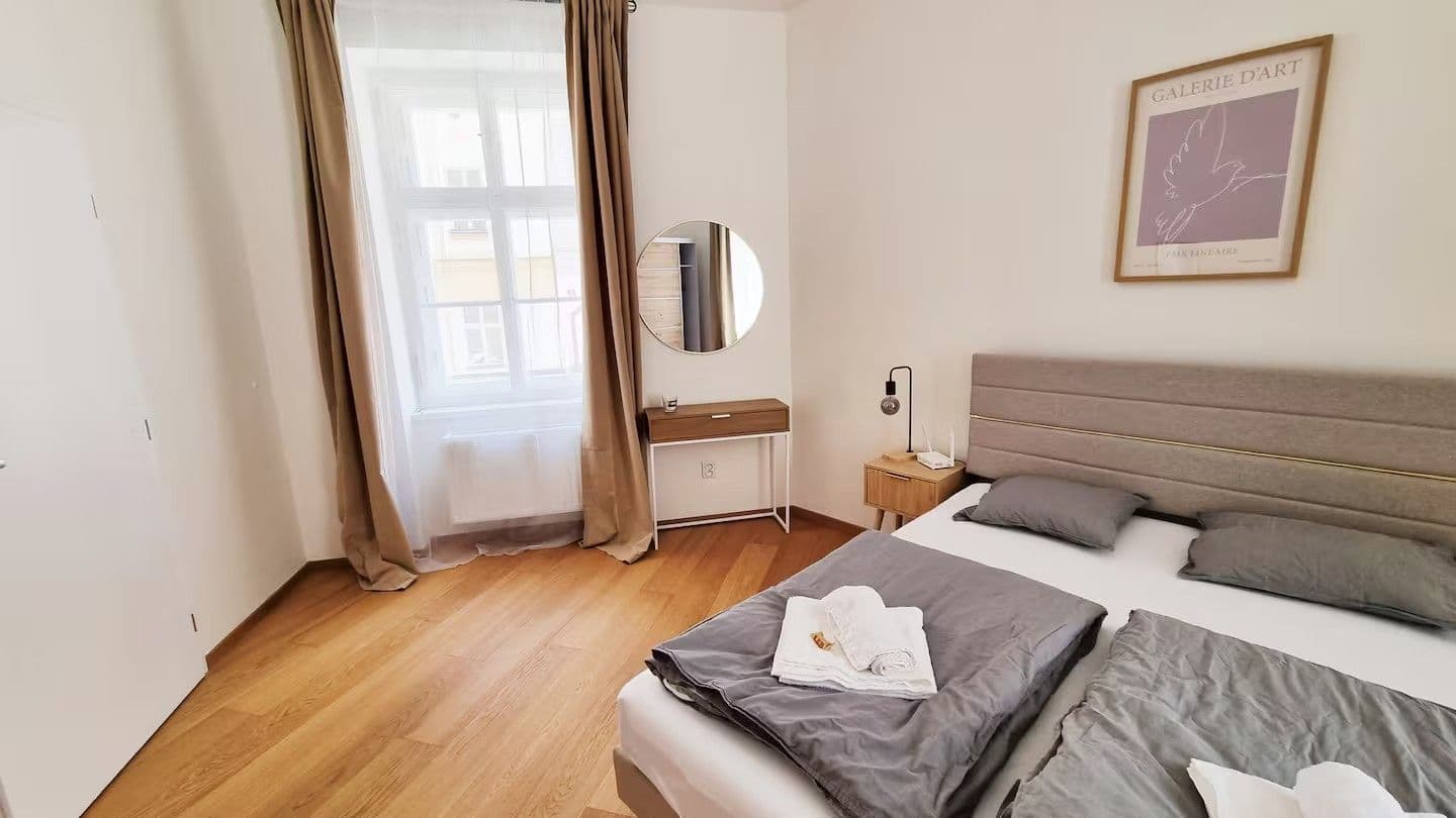Pronájem bytu 3+1 74 m², Na Neklance, Praha, Praha Pronájem bytu 3+1 74 m², Na Neklance, Praha, Praha